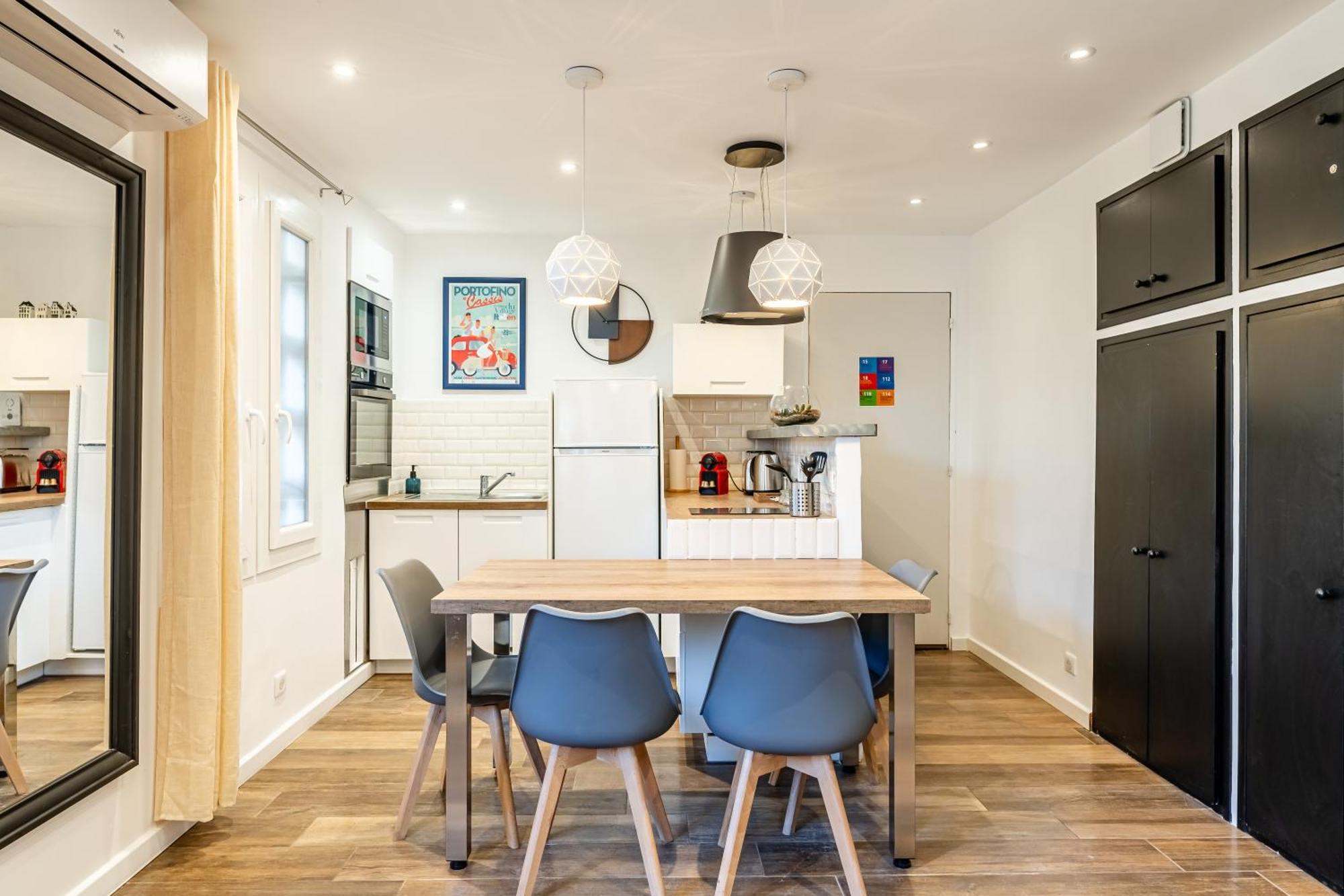 Cassis Le Marignan- Rdc - Garage - Classe 3 Etoiles Экстерьер фото