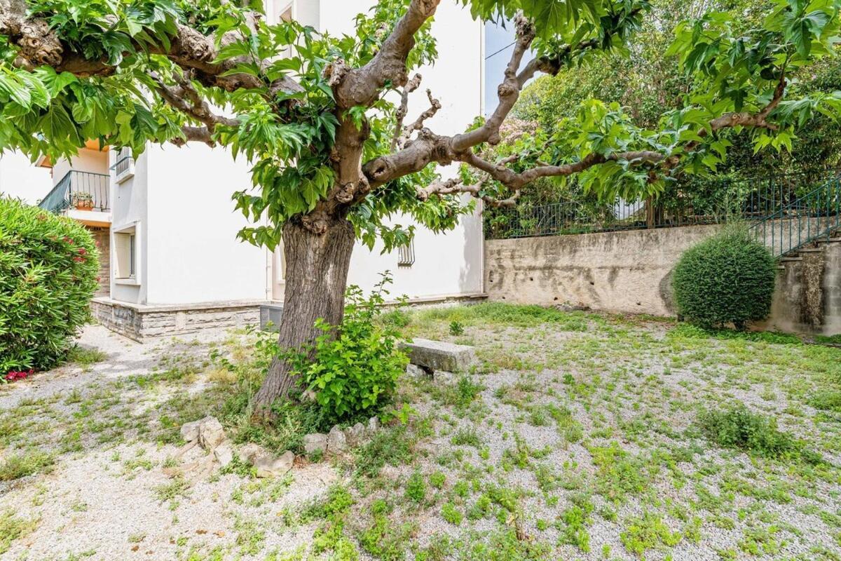 Cassis Le Marignan- Rdc - Garage - Classe 3 Etoiles Экстерьер фото